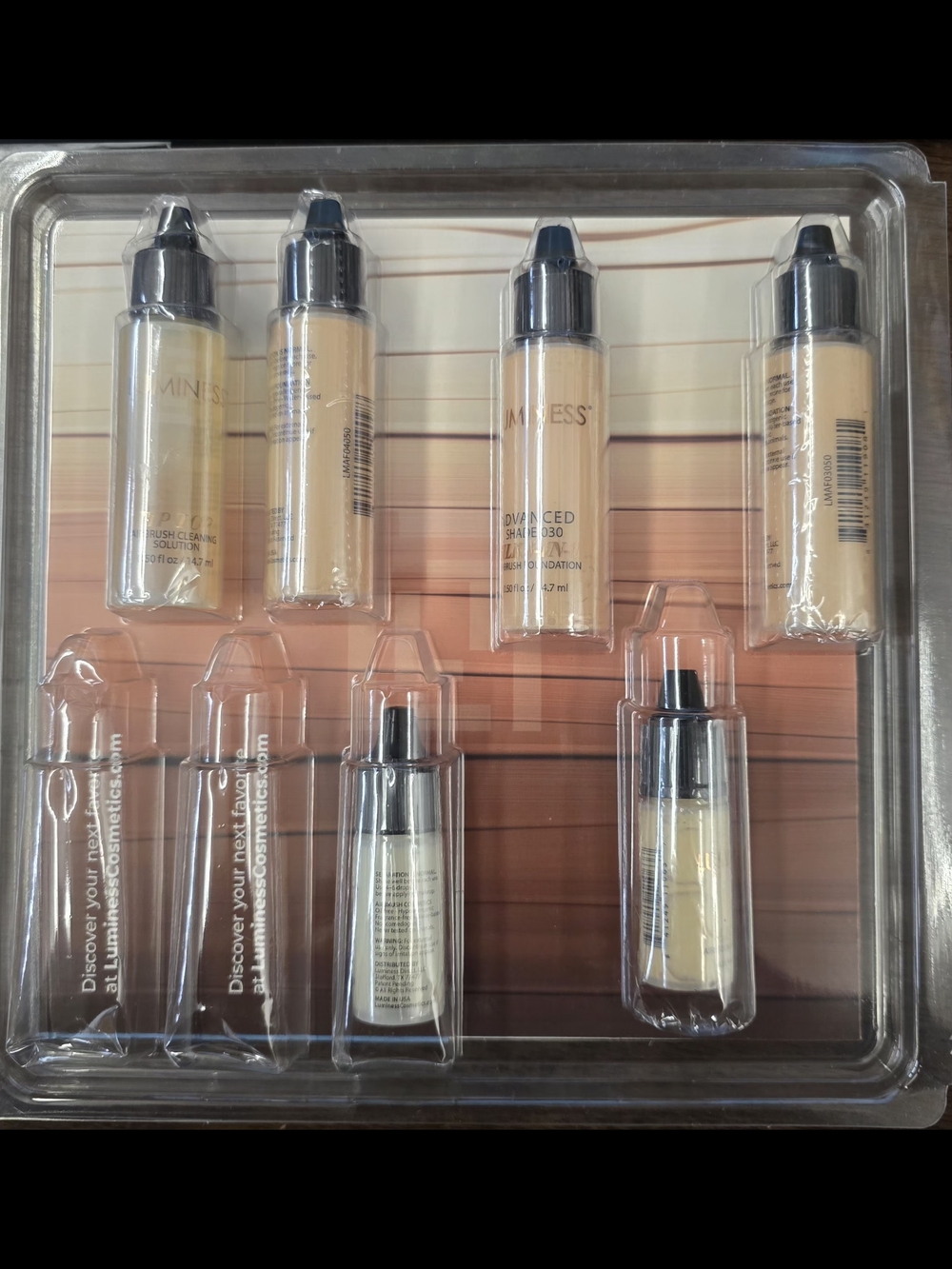 Luminess Airbrush Liquid Foundation, Glow, Primer & Cleaner